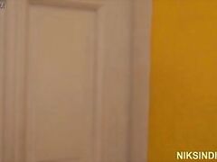 ऐश्वर्या राय जैसी दिखती यह रांड आधी रात को पराये मर्द से चुत चुदवाने आई