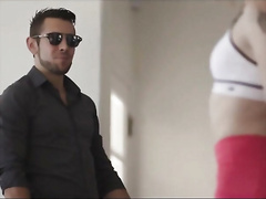 Beautiful Ladyboy gets fucked - Huge dick transgender