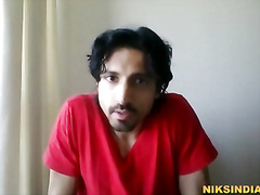 बॉलीवुड डायरेक्टर ने एक्ट्रेस को ऑडिशन पे नंगा करके नचाया और अपनी हवस का शिकार बनाया